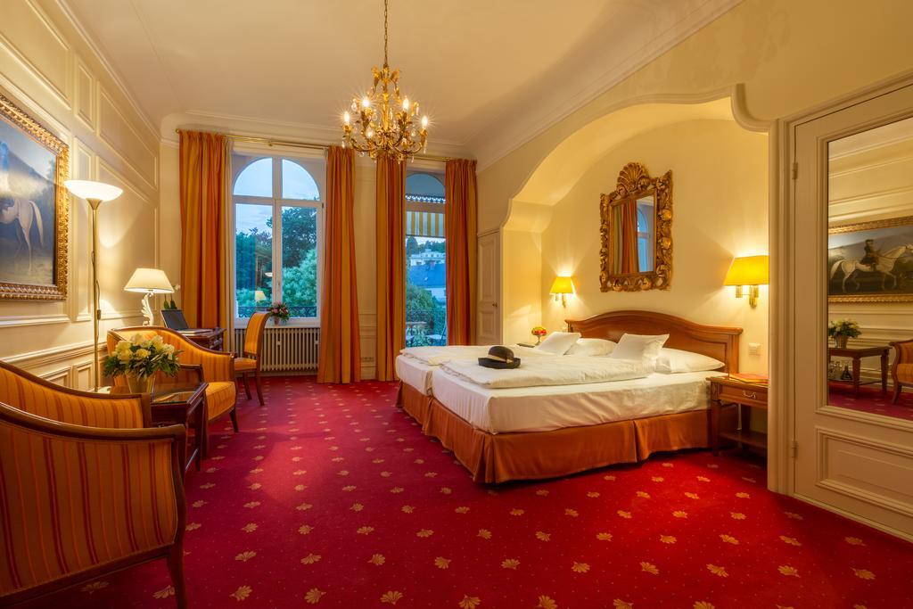 Atlantic Parkhotel Baden-Baden Room photo