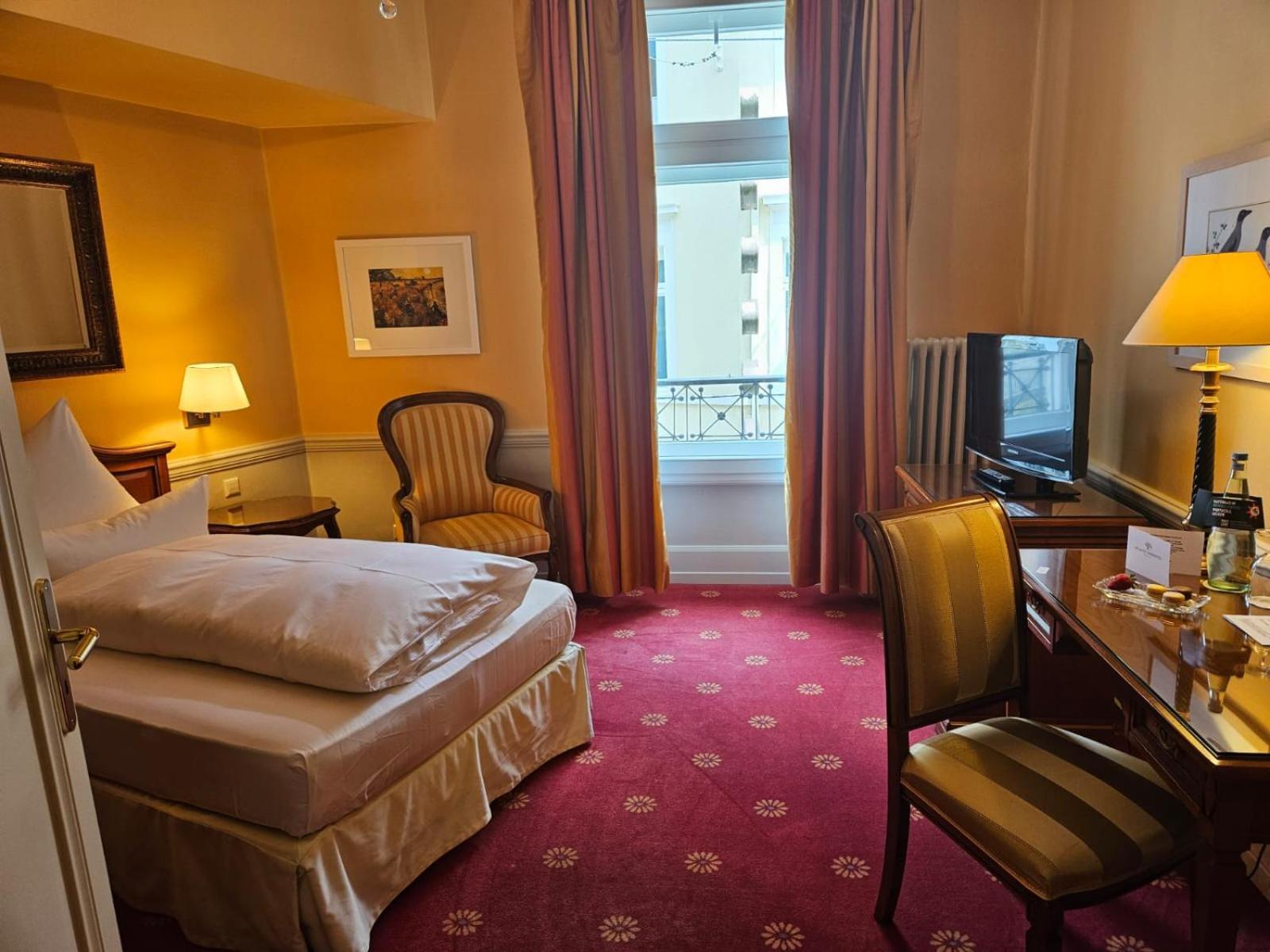 Atlantic Parkhotel Baden-Baden Exterior photo